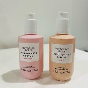 🌼Victoria’s Secret - Body Oil - Set of 2🌸
